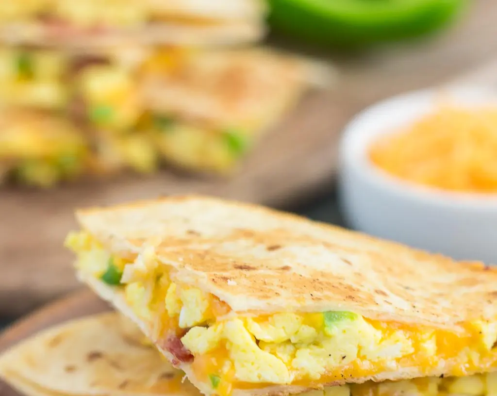 A collection of simple quick breakfast recipes shown on a clean counter.